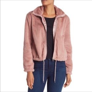 NEW Coffee Shop NY | Blush Faux Fur Teddy Jacket